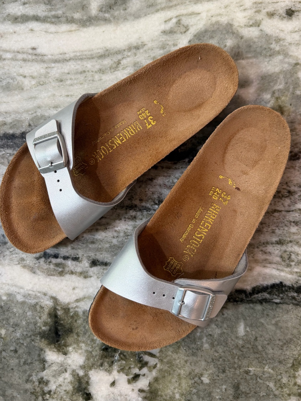 Birkenstock Madrid Metallic Silver Leather Slide - Women's
Size EU 37